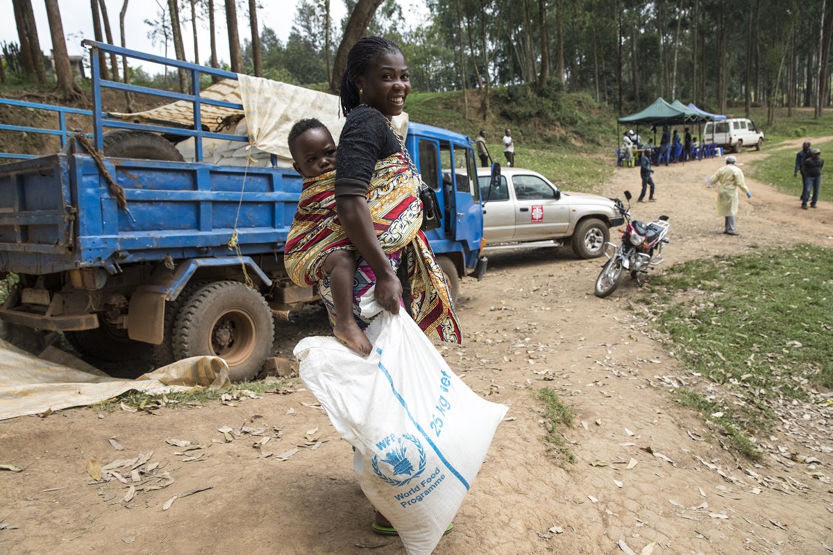 WFP verteilt Nahrungsmittel in Butembo. Foto: UN/Martine Perret