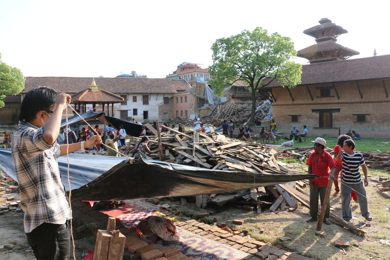 WFP erweitert Nothilfe nach zweitem Erdbeben in Nepal – Seit April fast 1 Million Menschen erreicht