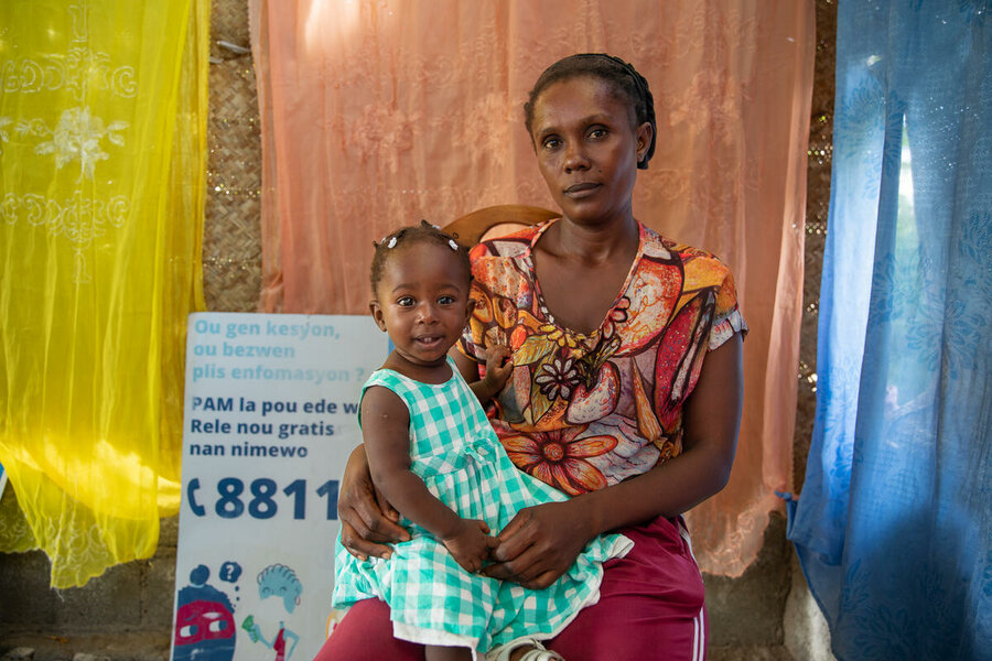 Haiti - Adeline and daughter Andercia (9 months) 