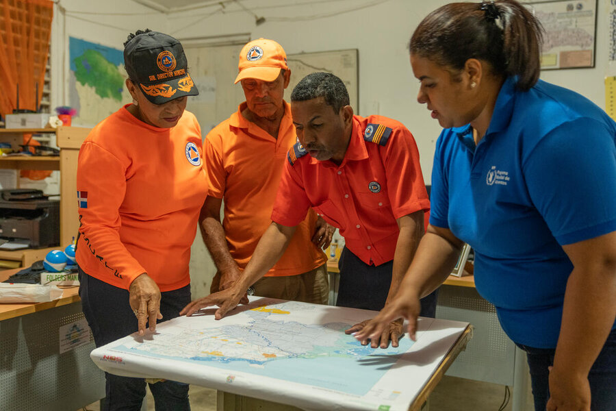 WFP works with the Dominican Republic's national meteorological service to monitor weather conditions. Photo: WFP/Esteban Barrera
