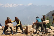 WFP weitet Nothilfe in Nepal aus, ruft zu Spenden für Nahrungsmittel auf