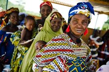 Ein Jahr nach der Krise in Westafrika:  „Humanitäre Katastrophe verhindert“